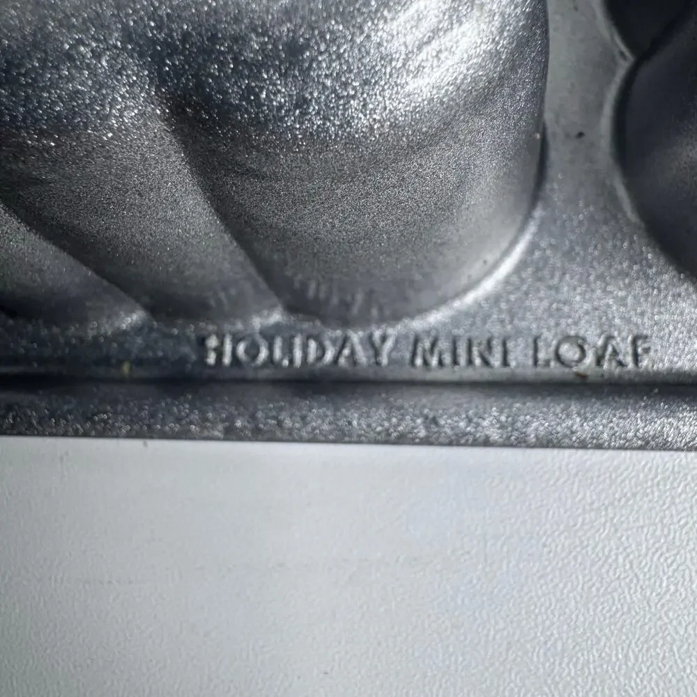 Nordic Ware Holiday Mini Loaf Baking Pan Santa Snowman Candle Christmas 8 Cup